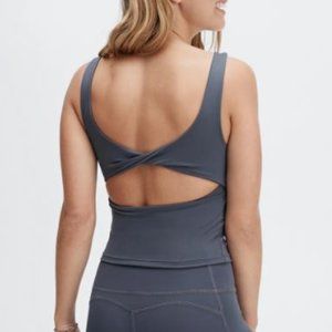 Fabletics Oasis twist built in (shelf) bra pewter grey fitness tank top size 1X